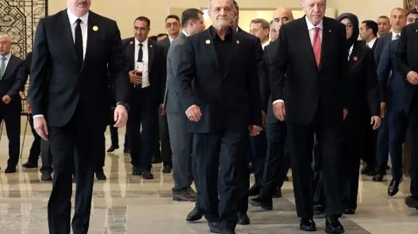 عکس؛  پزشکیان، اردوغان و علی‌اف در یک قاب