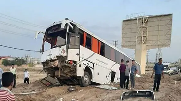 تصادف مرگبار اتوبوس و BMW در جاده کرج