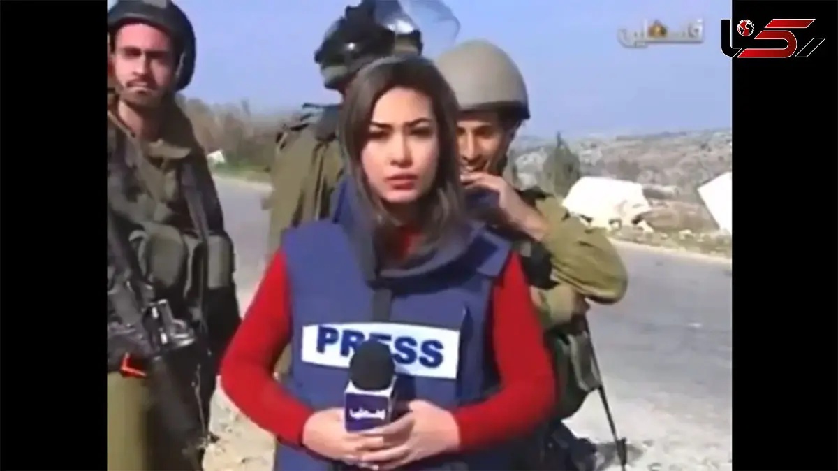فیلم بی شرمی سربازان اسرائیلی  با خبرنگار زن! / آزار خانم خبرنگار جلوی دوربین تلویزیونش /  ماجرای رفتار گستاخانه ای که رسانه‌ها را شوکه کرد