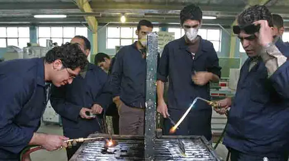 چرا هنرستان ها دانش آموزان با معدل 20 را ثبت نام نکردند ؟ 