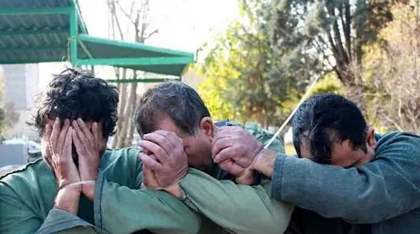 مخفیگاه 3 قاتل فراری در تیر رس پلیس ! / آنها مسلح بودند