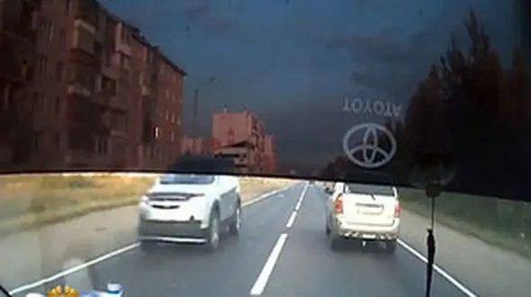 تصادف مرگبار راننده ناشی با عابر پیاده + تصویر