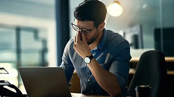 مدیریت نادرست فشار کاری، بی‌خوابی و فرسودگی را تشدید می‌کند