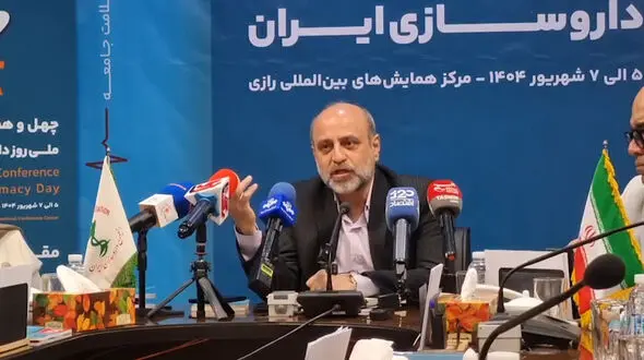 دوره بازگشت مطالبات صنعت دارو به بیمه‌ها بیش از ۴۰۰ روز است