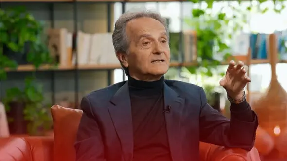اجرای قطعه مانگار «رقص عذرا» به یاد مادر