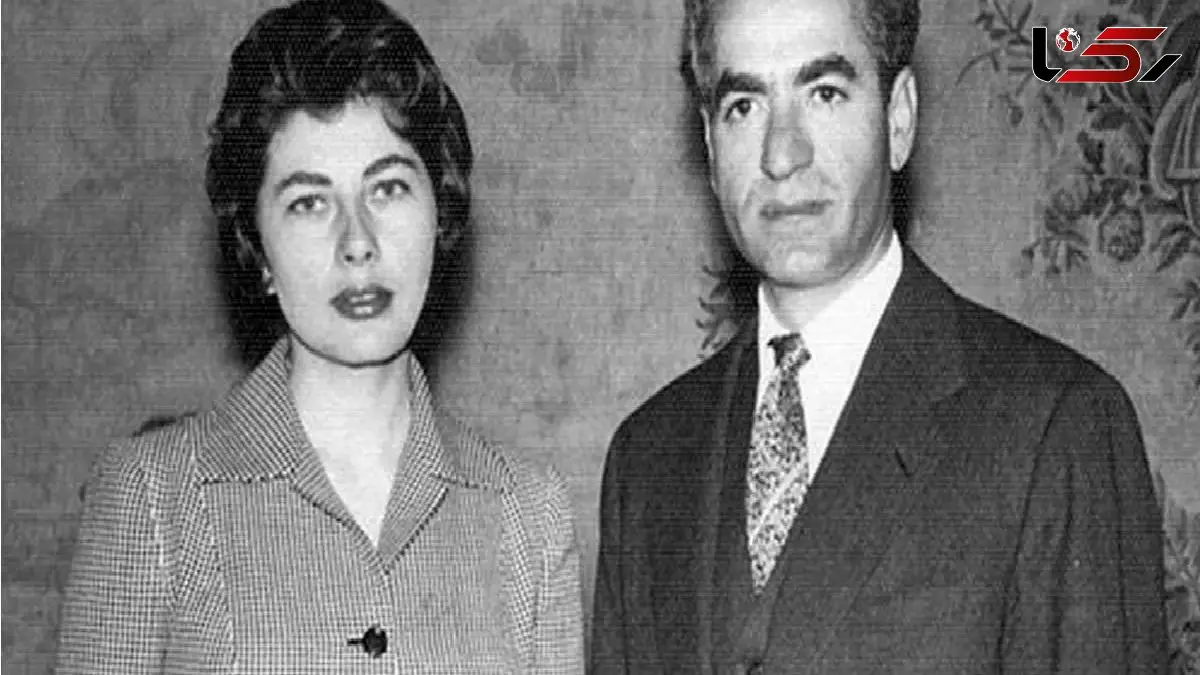 عکس / سفر به ایام قدیم سال 1331 /  سگ های ثریا و محمدرضا پهلوی در تفرجگاه خانوادگی 