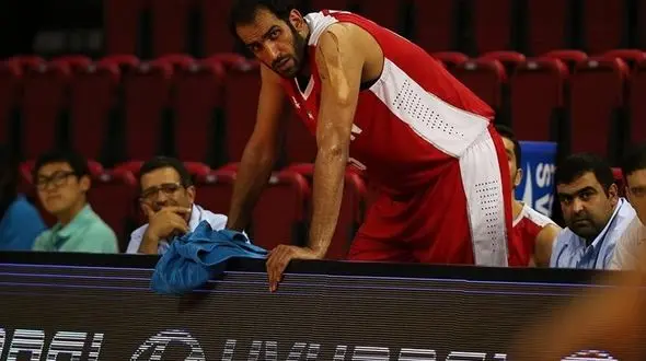 ماجرای فرار دلهره آور ملی‌پوش سرشناس ایرانی از چین و بیماری کرونا