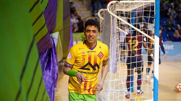 توصیه یوفا برای تماشای بازی‌های طیبی/ کاپیتان تیم ملی فوتسال ایران بازیکنی هجومی و هیجان انگیز