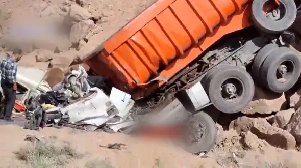 یک کشته و یک مصدم در سانحه تصادف در تنگ مهریان یاسوج