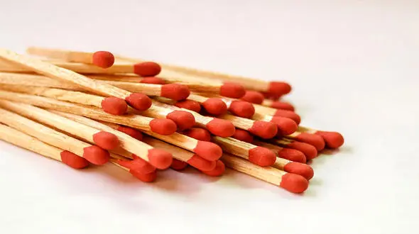 این تفنگ از چوب کبریت ساخته شده + فیلم