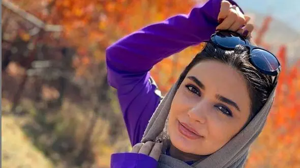  گرد و خاک لیندا کیانی با استایل مشکی اش / شوآف خانم بازیگر با گوشواره اش 