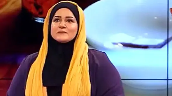 تیکه فوق سنگین فرزاد حسنی به نعیمه نظام دوست: شما همه رستورانارو میشناسین، عسل خوبه این دفعه یه کندو عسل بخور ... + ویدئو