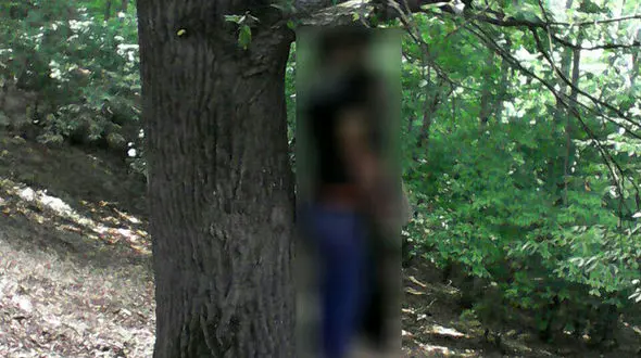 زن و مرد میاندورودی خود را در جنگل حلق آویز کردند + عکس