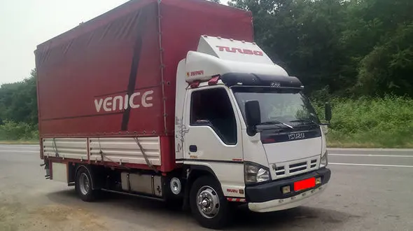 32 میلیون ریال خلافی کامیونت ایسوزو