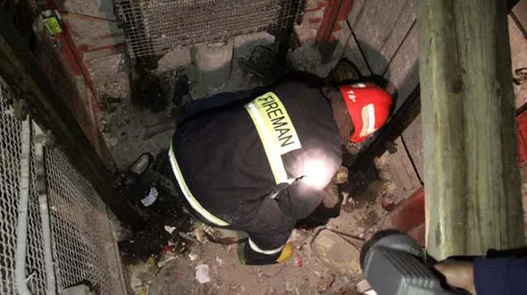 سقوط مرگبار دختر 7 ساله به چاله آسانسور یک هتل در مشهد