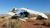 هواپیمای زن ماجراجو در صحرا سقوط کرد+ عکس