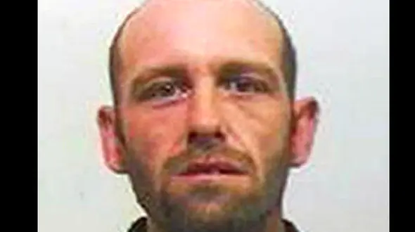 بازجویی جنایی از 2 مرد و سه زن / جنازه یک مرد پیدا شد