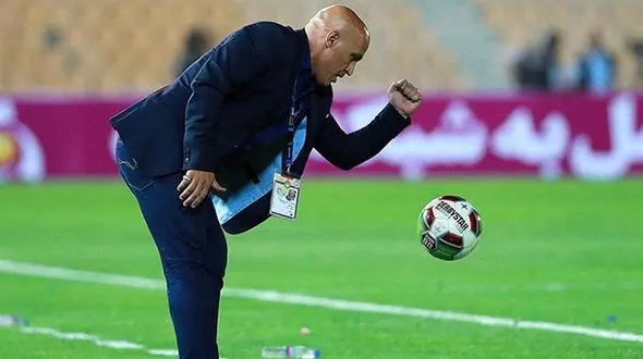  مربی خارجی وارد تهران شد.دالیچ جانشین منصوریان می شود