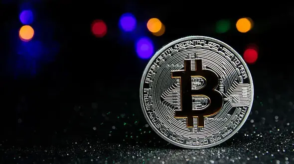 قیمت بیت کوین امروز دوشنبه 20 مهر 1405 به تومان و دلار + اطلاعات کامل بازار