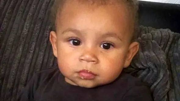 پدری کودک 11 ماهه اش را به رودخانه پرت کرد تا کشته شود + عکس