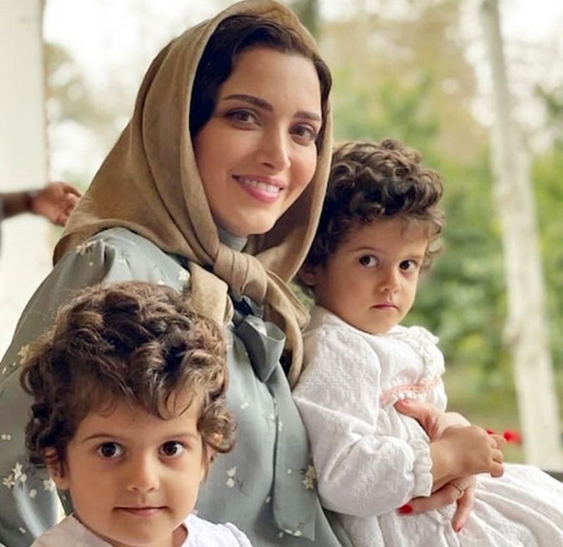 طراحی لباس زری در سووشون