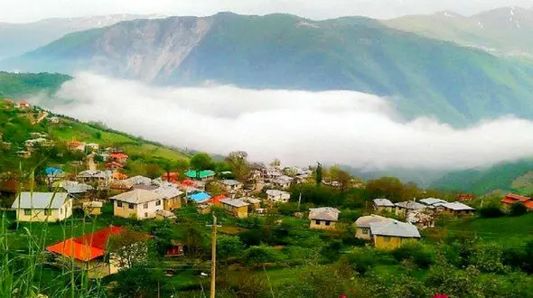 در اینجا ابر‌ها زیر پایتان شناورند / سفر به فیلبند؛ بام شرقی مازندران 