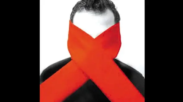 دردسر دوست پسر مشترک 2 دختر ایرانی و انگلیسی / راز شومی که زن جوان از فرحناز می دانست و...