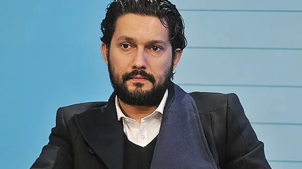 حامد بهداد: پزشکان به منیژه حکمت گفتند بادمجان نخور