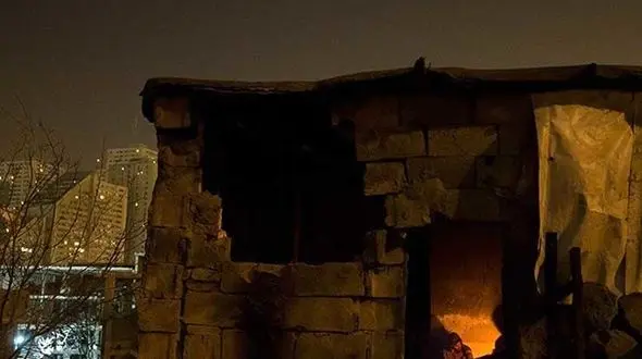 زایمان 3 زن کارتن خواب در بیغوله‌های آتی ساز