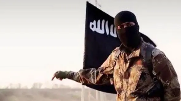 داعش 4 نفر را به بهانه همجنسگرایی از پشت بام به پایین پرتاب کرد