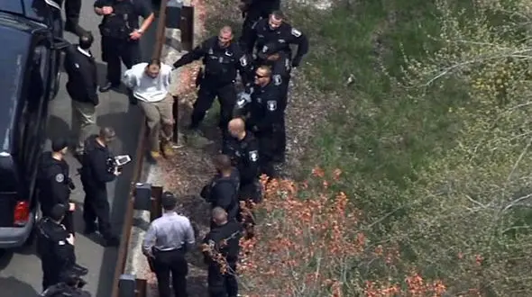 دستگیری زندانی فراری + فیلم و عکس