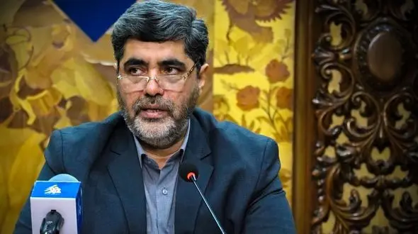 
وزارت کار : بکارگیری اتباع افغانستانی در آذربایجان شرقی ممنوع است!