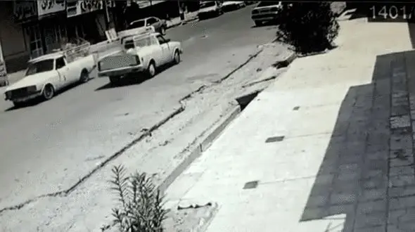 فیلم تصادف مرگبار 2 موتور سوار در زابل / ببینید