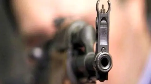 تیراندازی در مرز خداآفرین حادثه آفرید / مردی به رودخانه پرید! + فیلم