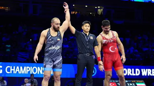  امیرحسین زارع با شکست غول ترک فینالیست المپیک شد

