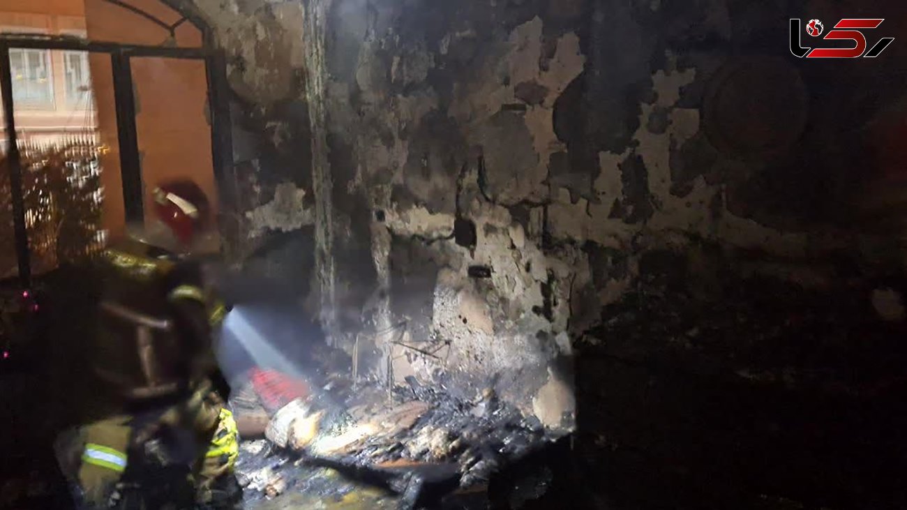 آتش سوزی منزل مسکونی در قزوین / اطفا حریق با سرعت عمل آتش نشانان + عکس