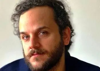 بیوگرافی آمین فیض آبادی همسر دوم الهام کردا + اصالت این تهیه کننده و کارگردان