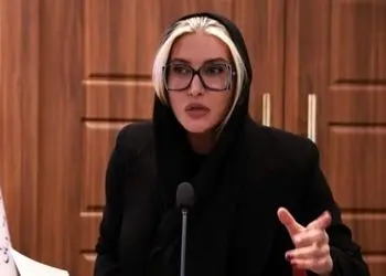 واکنش فریبا نادری به انتقادات: نمیدانید بی آبرویی چه آبرویی است!