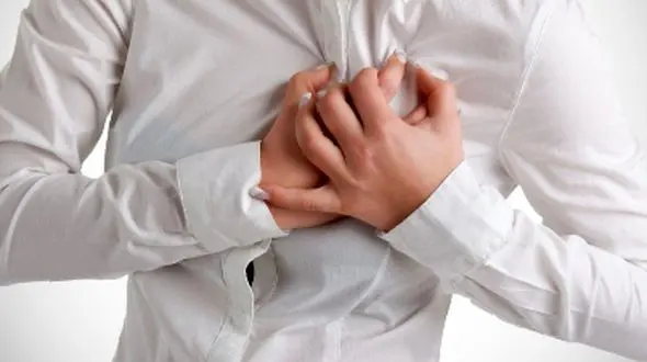 این 8 ماده غذایی را بخورید تا سکته قلبی نکنید!