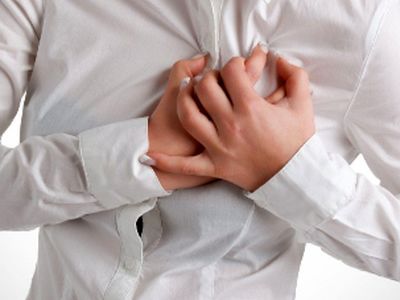 این 8 ماده غذایی را بخورید تا سکته قلبی نگیرید!