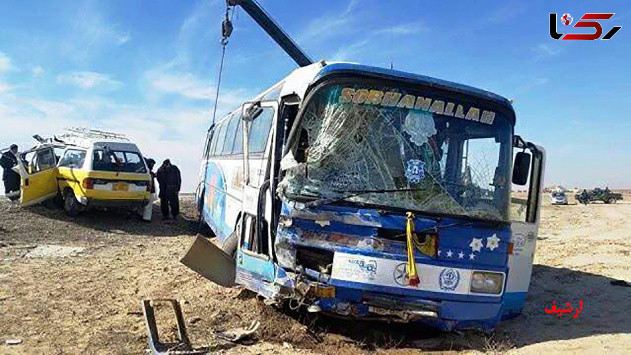 ۴۹ کشته و زخمی در واژگونی اتوبوس در افغانستان
