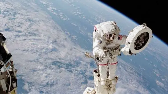 روز فضا چه روزی است؟ / پاسخ به سوالات متداول