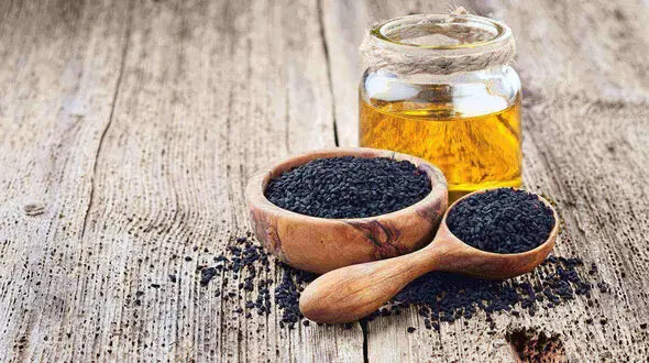 خواص و عوارض سیاه دانه 