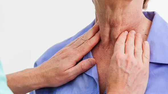 همه آنچه که باید درباره کم کاری تیروئید بدانید