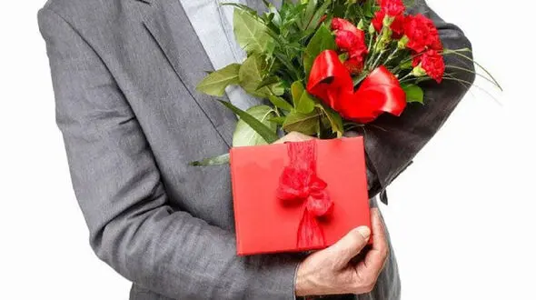کدام خواستگار شما را خوشبخت می‌کند؟