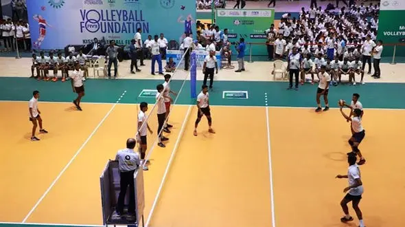 ثبت رکورد جدید والیبالی در گینس در 8 ساعت