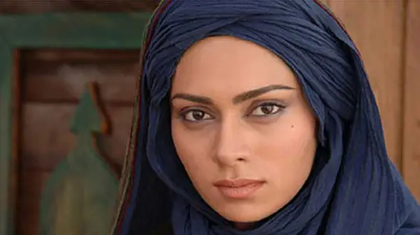 حضور نامتعارف پگاه آهنگرانی در دبی ! + عکس خانم بازیگر !