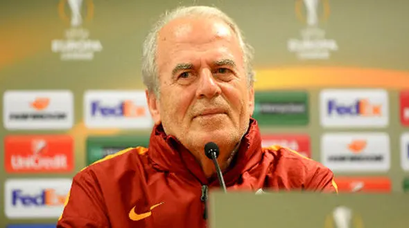 واکنش تراکتور به ادعای خبرساز دنیزلی / او تنها 2 شب از ترس زلزله در اتوبوس خوابید!