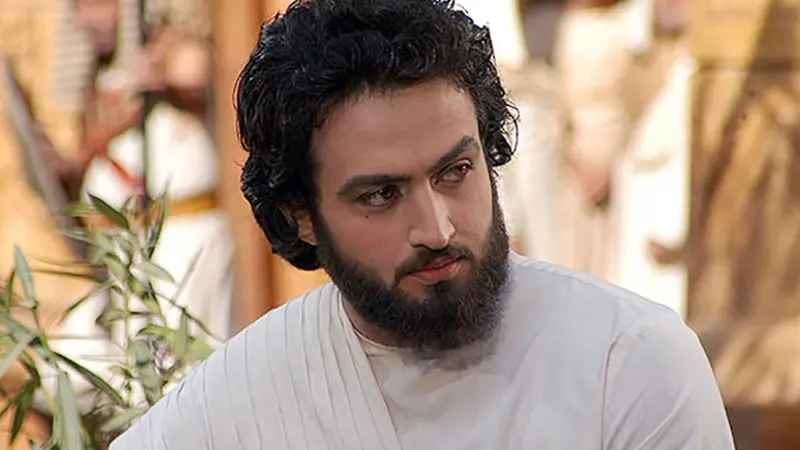 بیوگرافی مصطفی زمانی