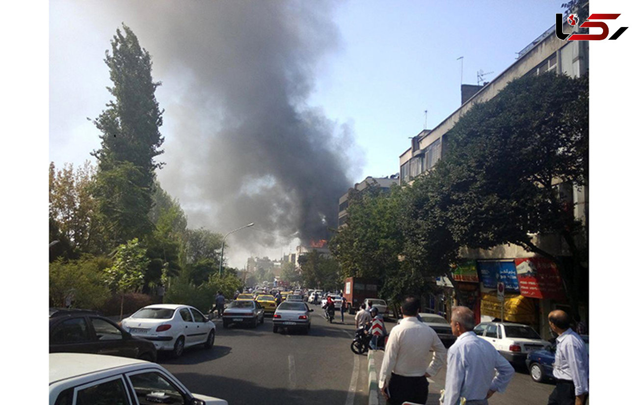 عکس آتش سوزی در خیابان مفتح / لحظاتی قبل